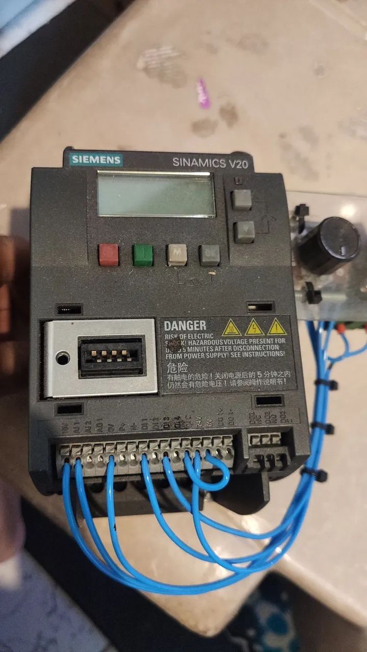 Inversor de frequencia v20 siemens 