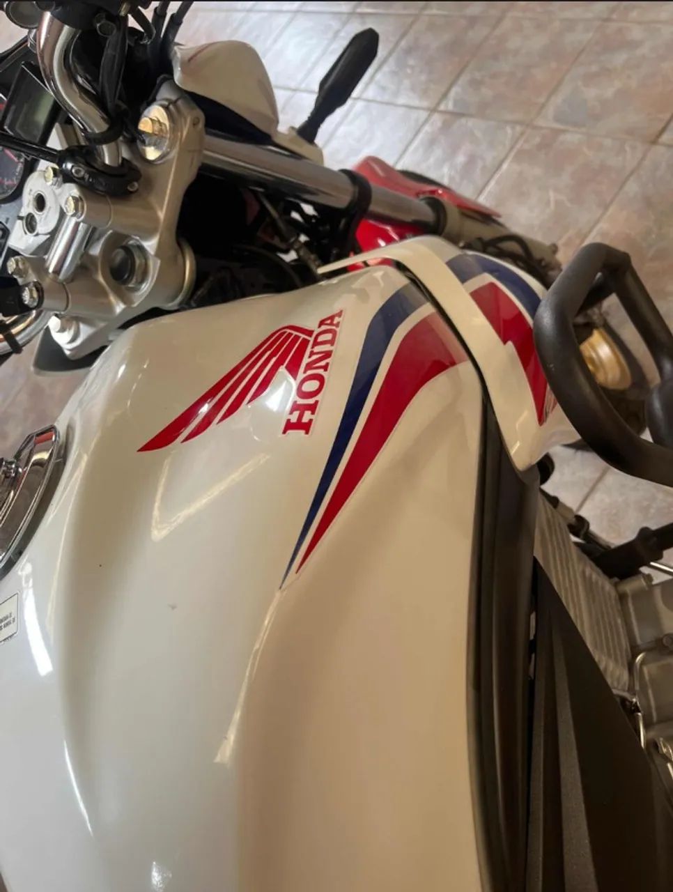 CB 300 Hollywood Capitão Edição limitada  - Foto 3