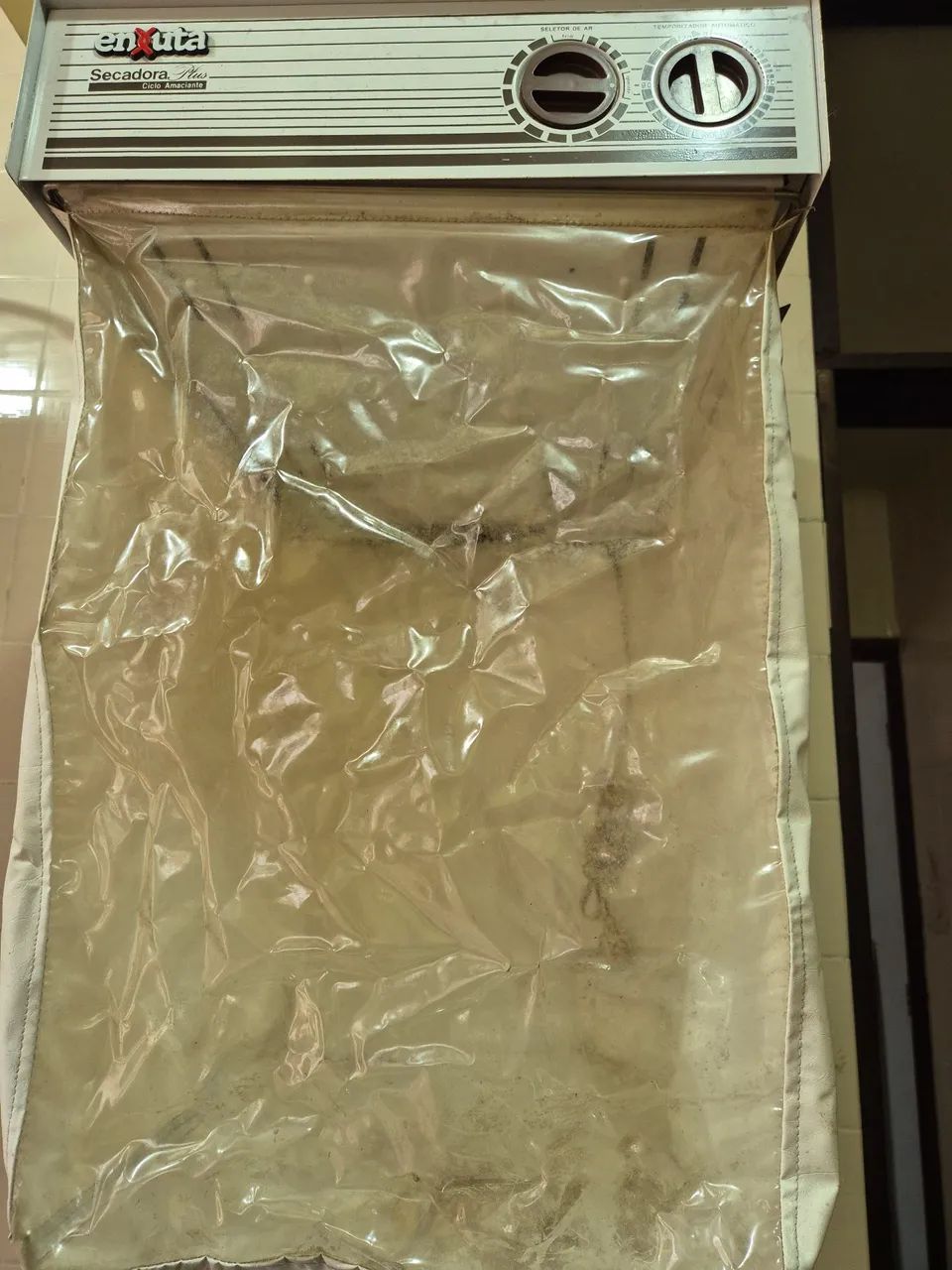 Secadora de Roupa Enxuta Plus - Usada