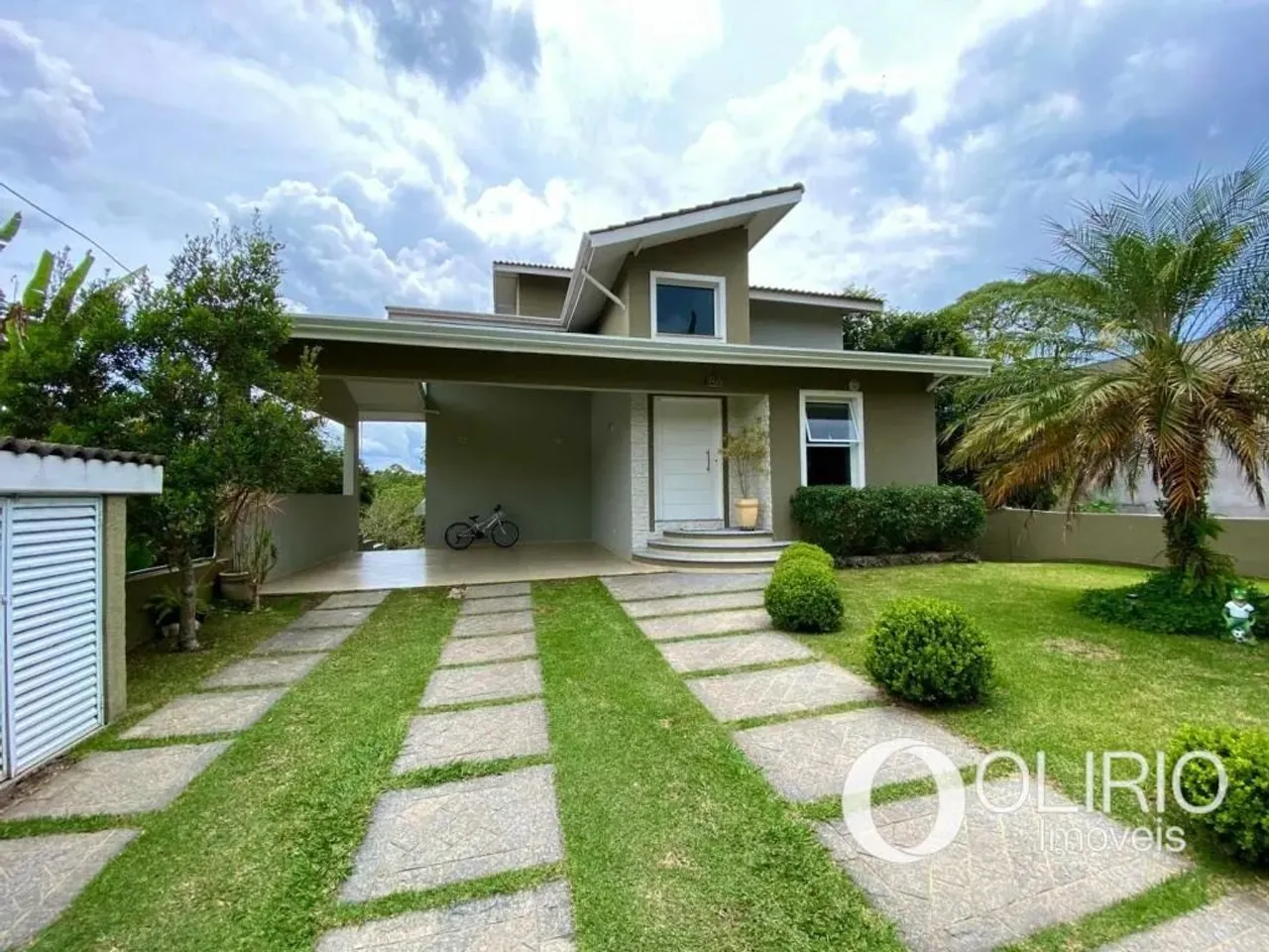 Casa em Condomínio 322m², 3 suítes, 4 vagas em Vargem Grande Paulista - SP