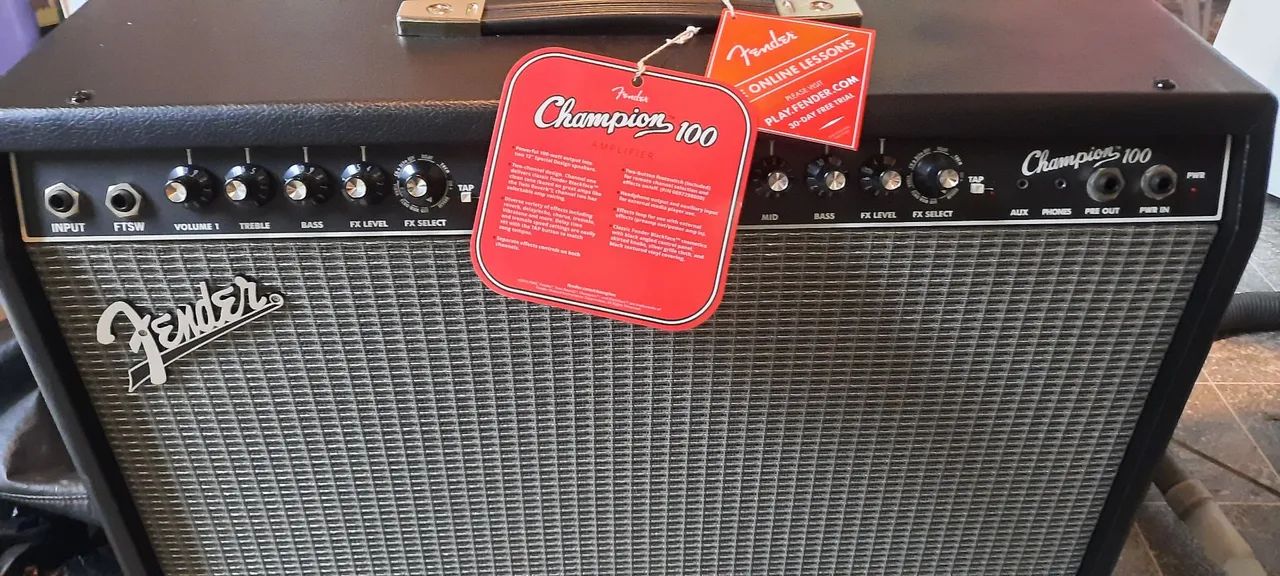 Amplificador Fender Champion 100