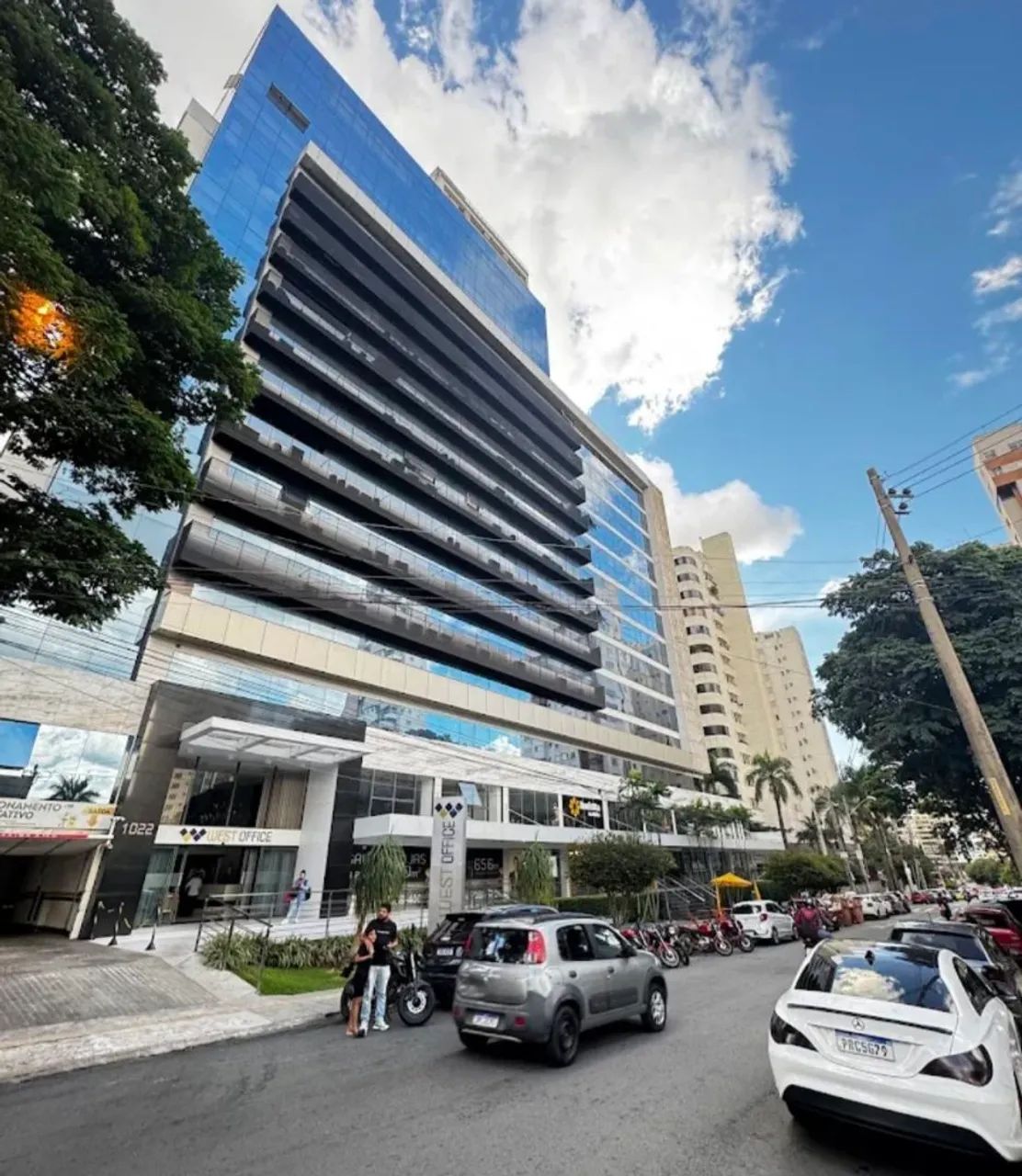 SALA COMERCIAL