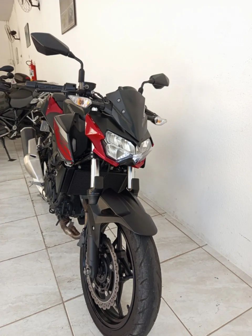 Kawasaki Z 400 super nova 2020 - Foto 5