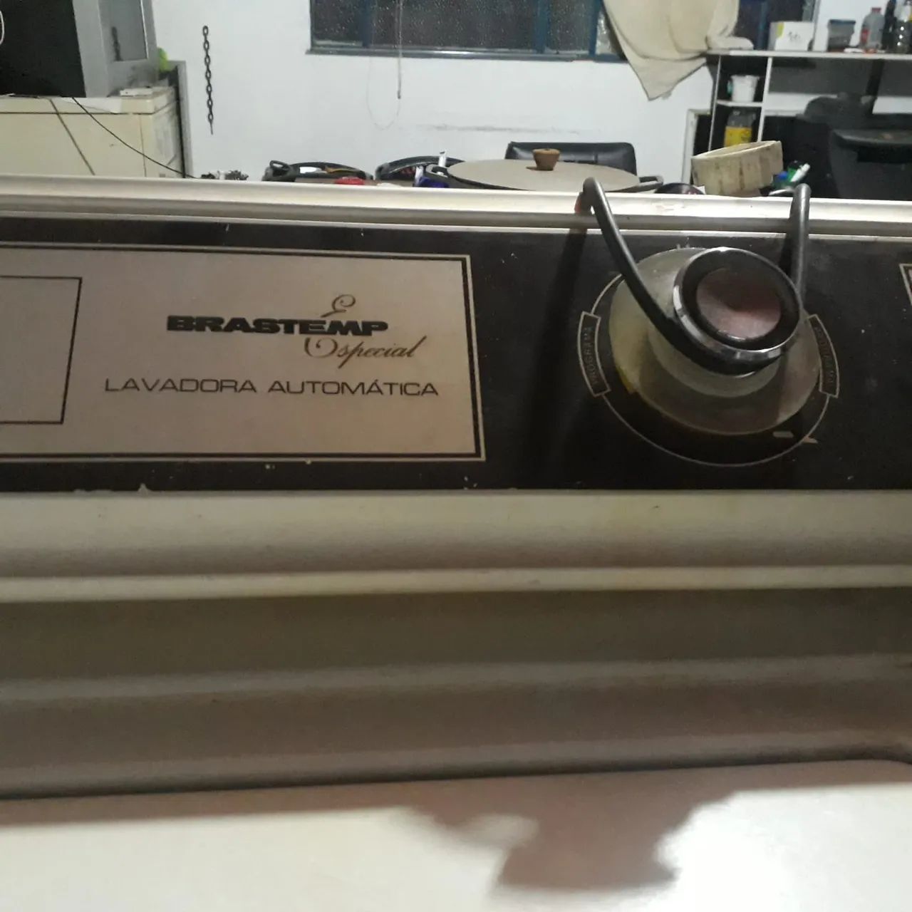 Vendo máquina de lavar roupas 10 kg