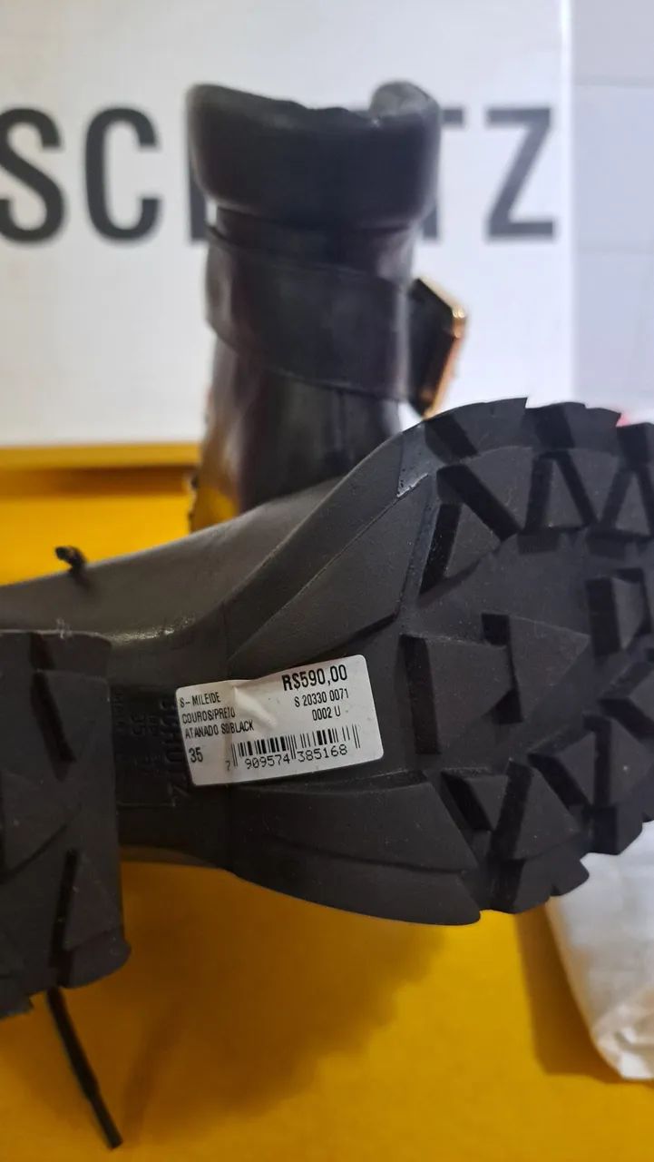 Bota Schutz Tratorada Couro Preta - Foto 4