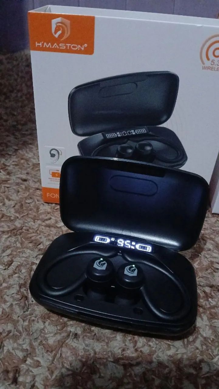 Bluetooth earphone with 6-hour battery life64167713294721122