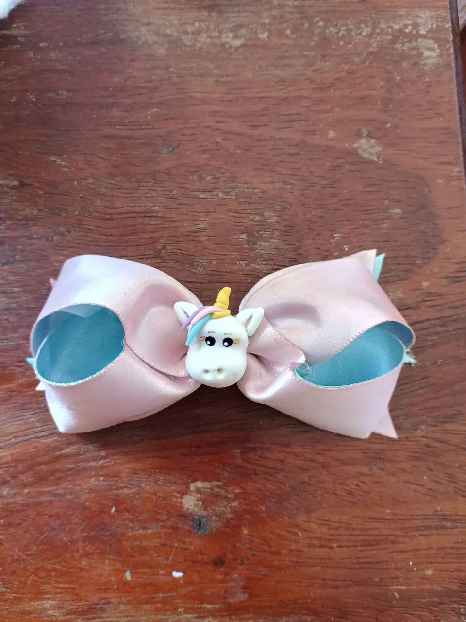 Laço de cabelo infantil com unicórnio