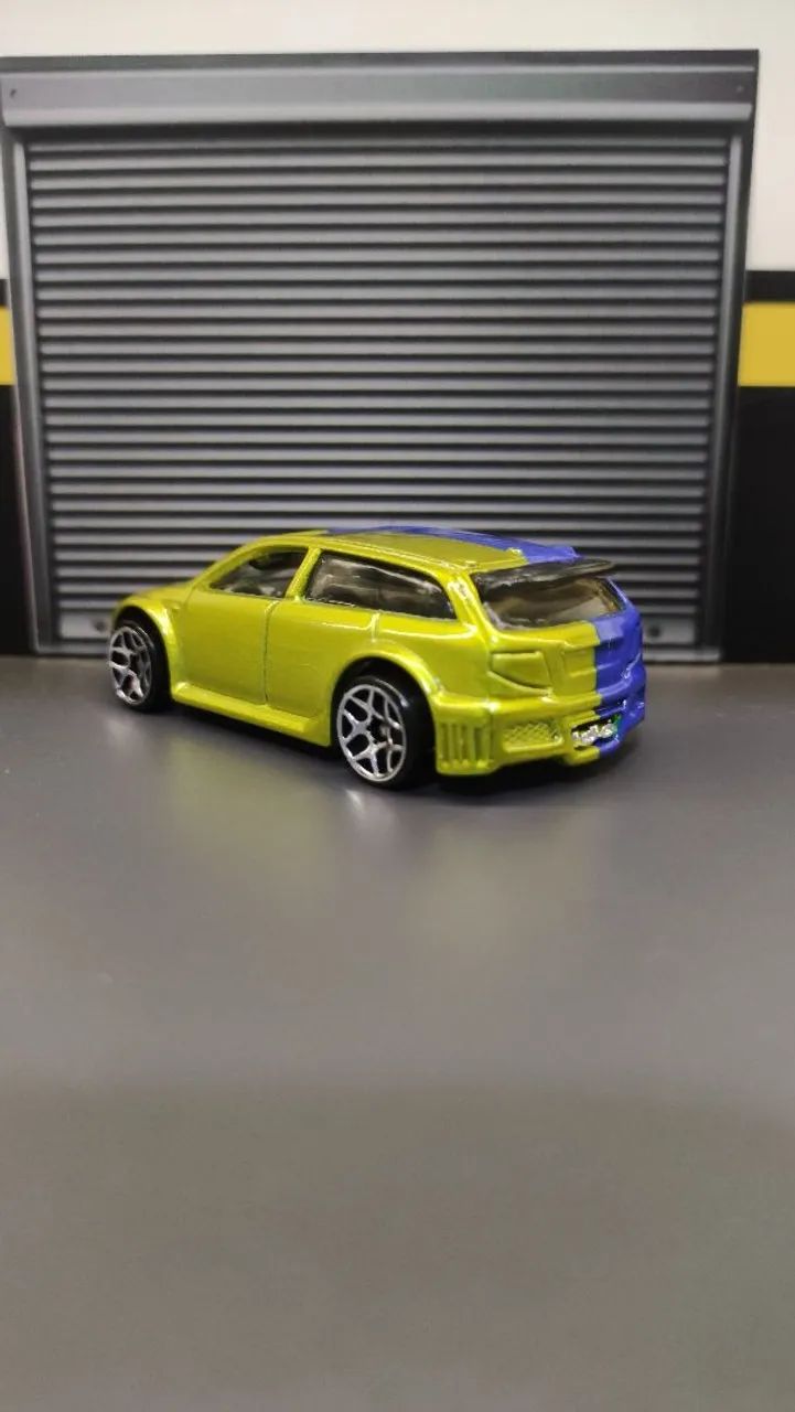 Audacious 2005 - hot wheels (five pack) - Foto 2