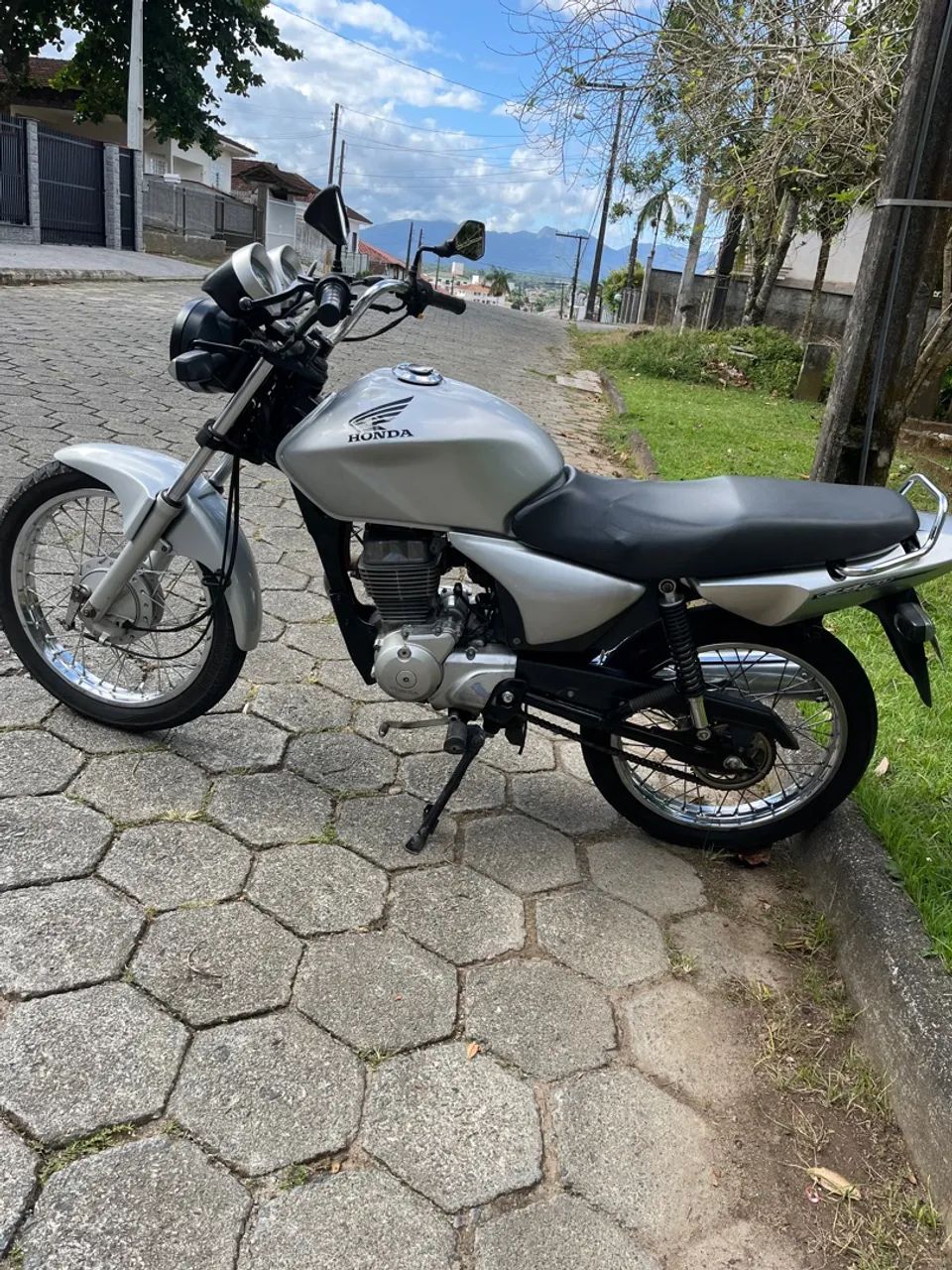 Titan 150 ES 2006 - Foto 4