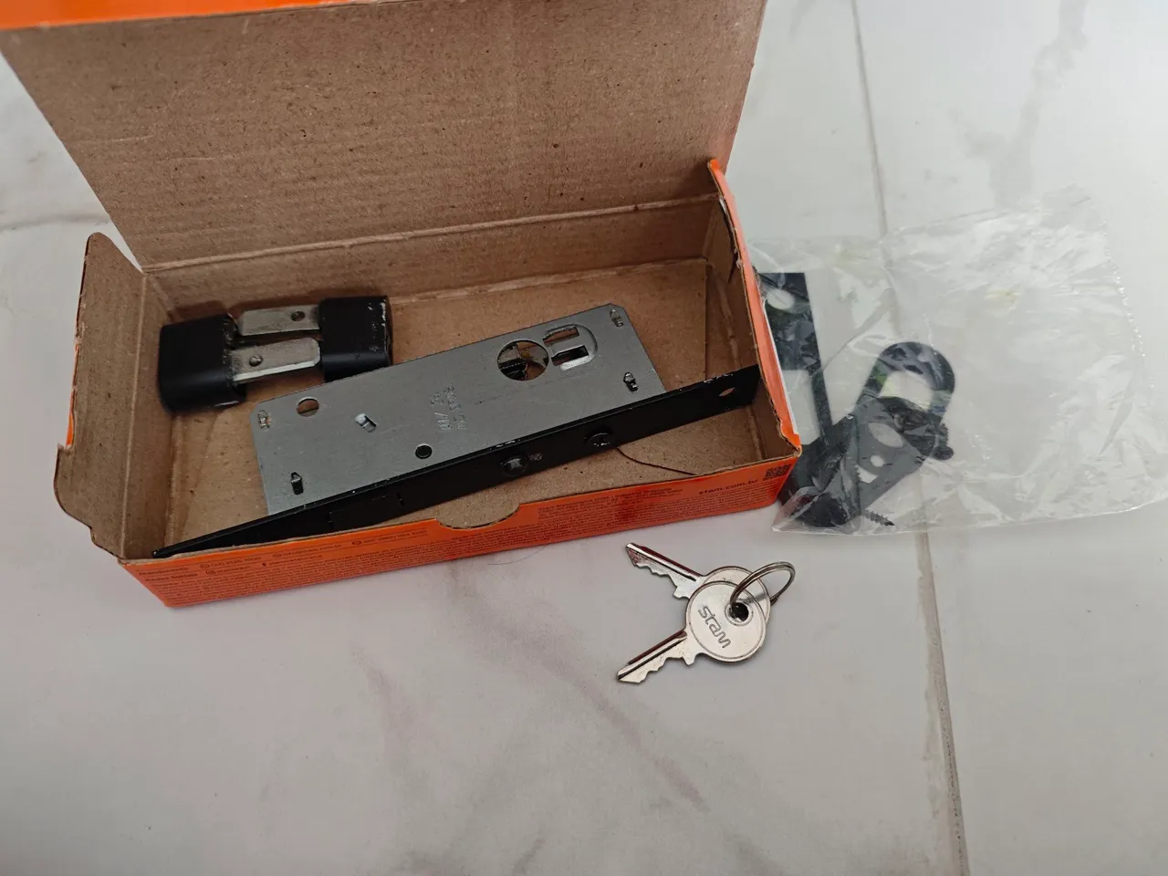 Fechadura para Porta de correr - Nova