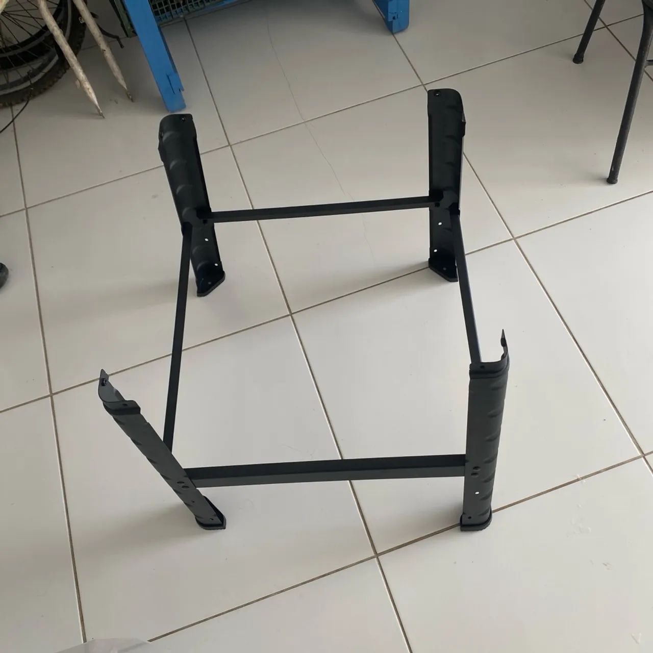 Serra de bancada Bosch - Foto 4