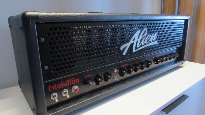 Amplificador Valvulado Alien Evolution 100w