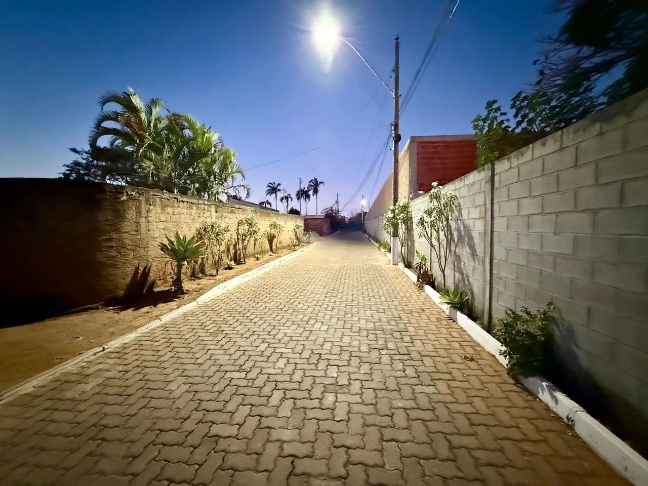 Vendo ou troco casa ponte alta norte DF475 - Foto 5