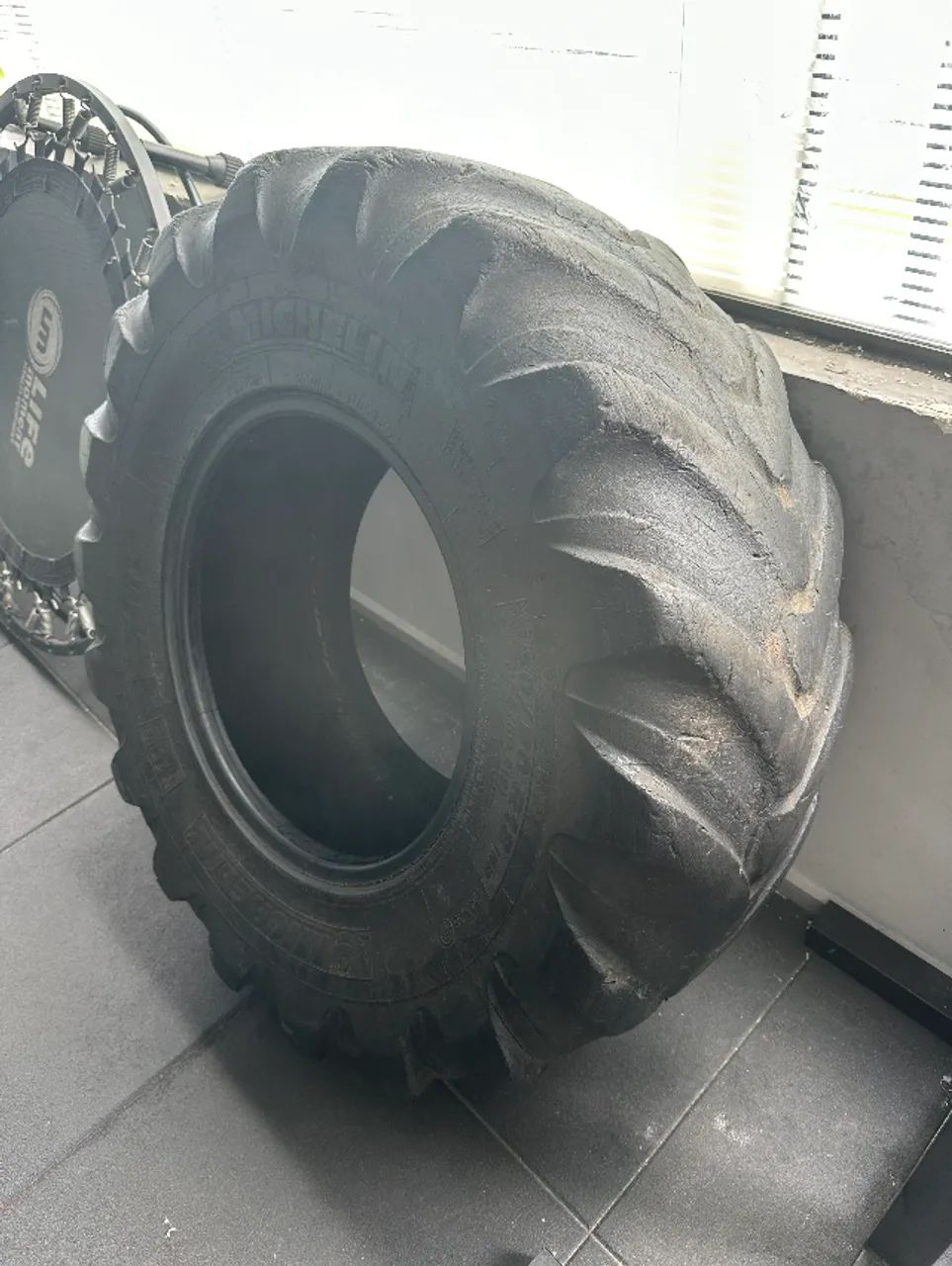 Pneu de trator para funcional / Crossfit64314891850498121