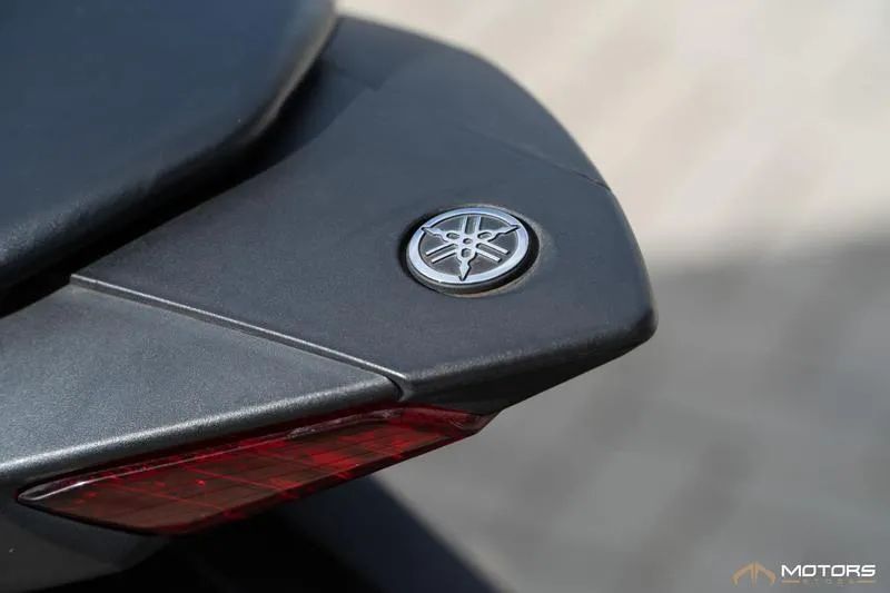 YAMAHA MT-03 321/ABS 2024 - Foto 15