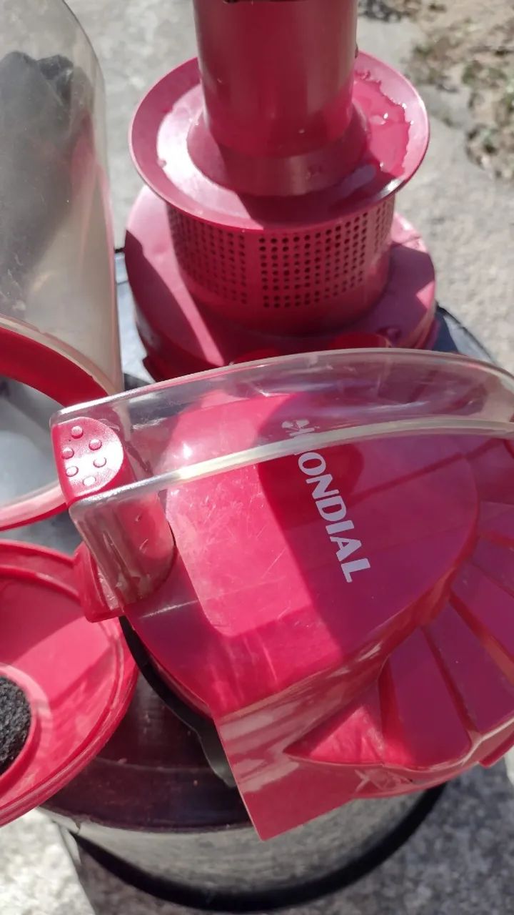 Aspirador de Pó Mondial Hepa 1800