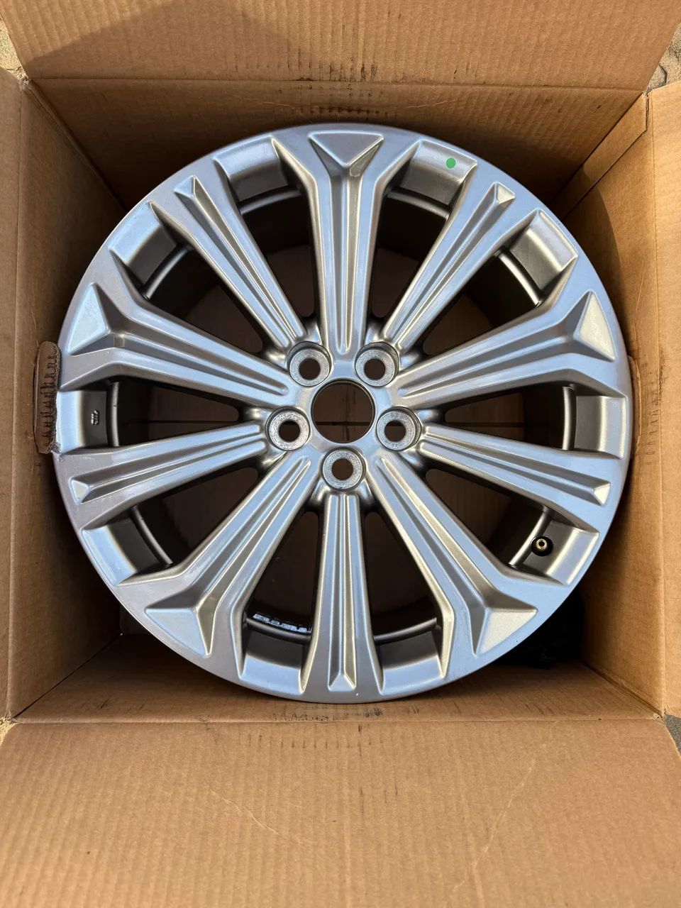 Roda do Corolla 2023 e 2024 original ZERO