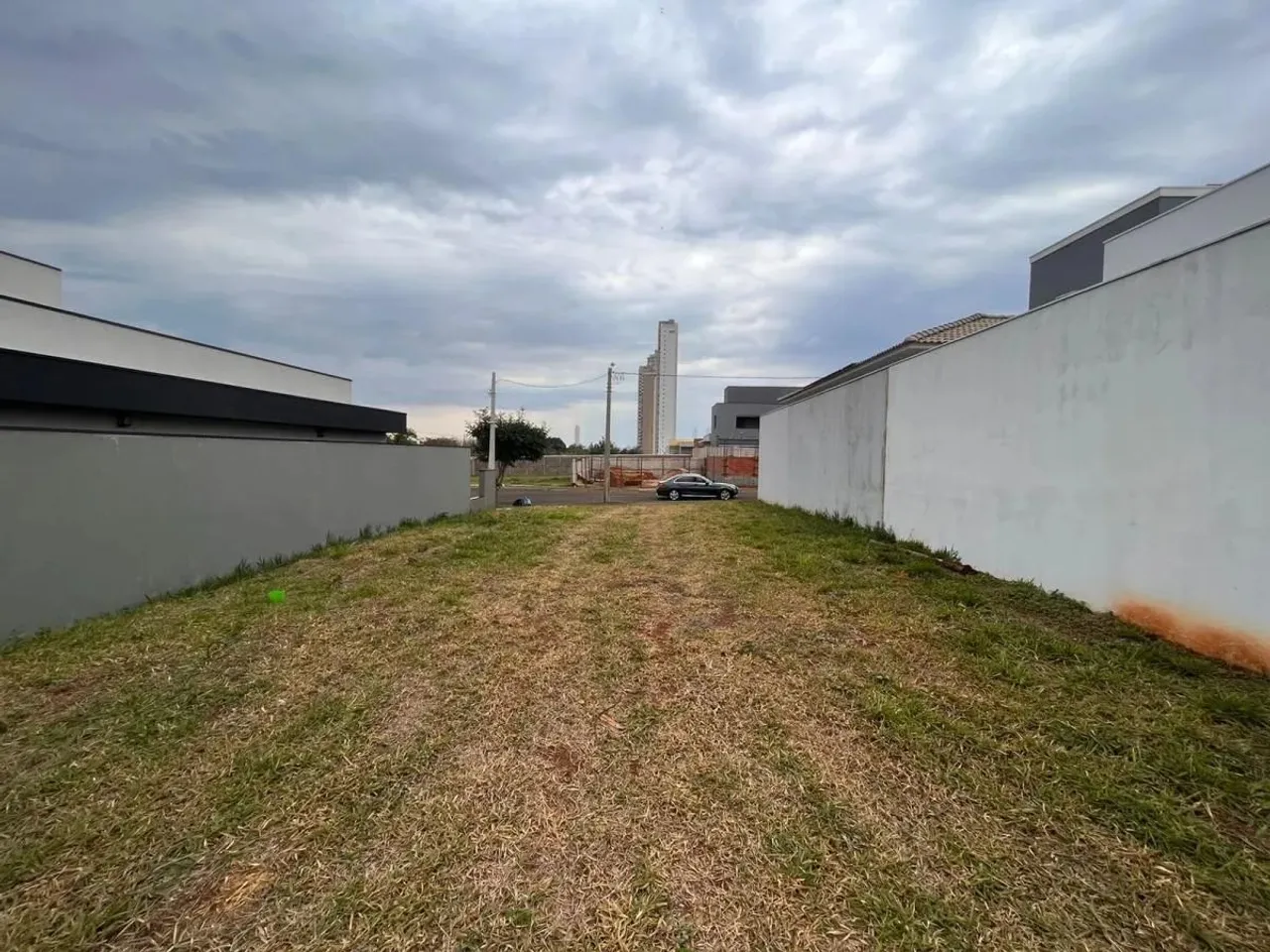 Terreno em Condomínio para Venda em Bauru, Vila Aviação