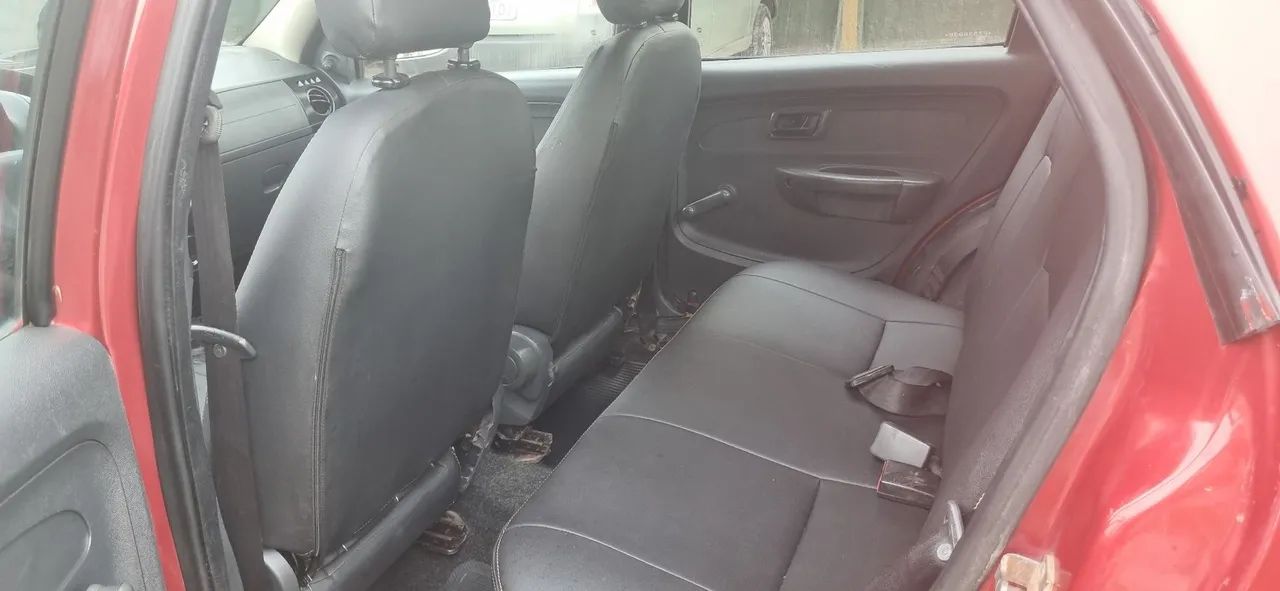 VENDO FIAT PALIO 1.0 WEY CELEBRATION COMPLETO  - Foto 10