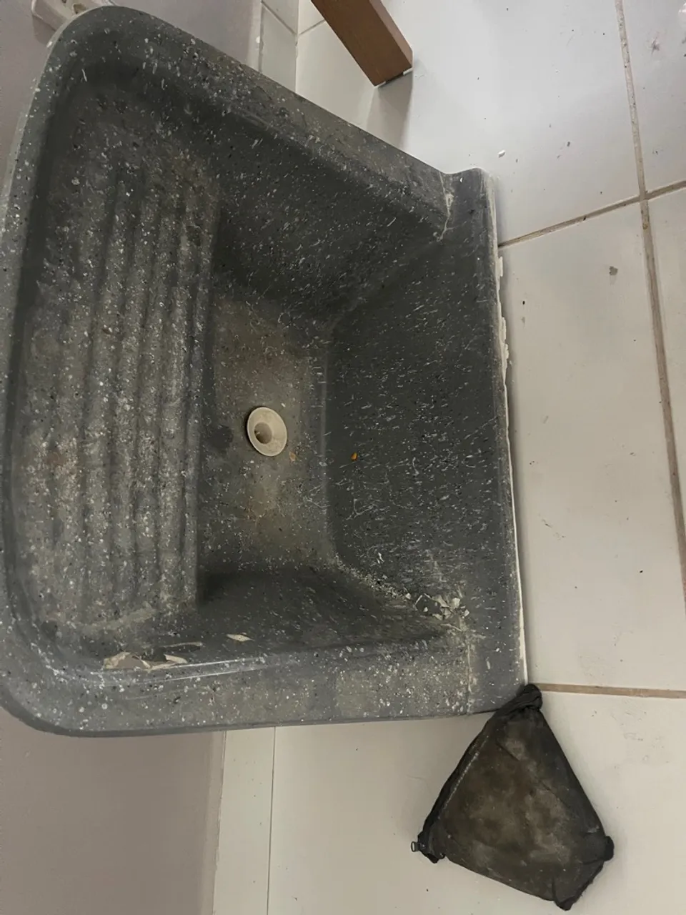 Tanque de Lavanderia Usado