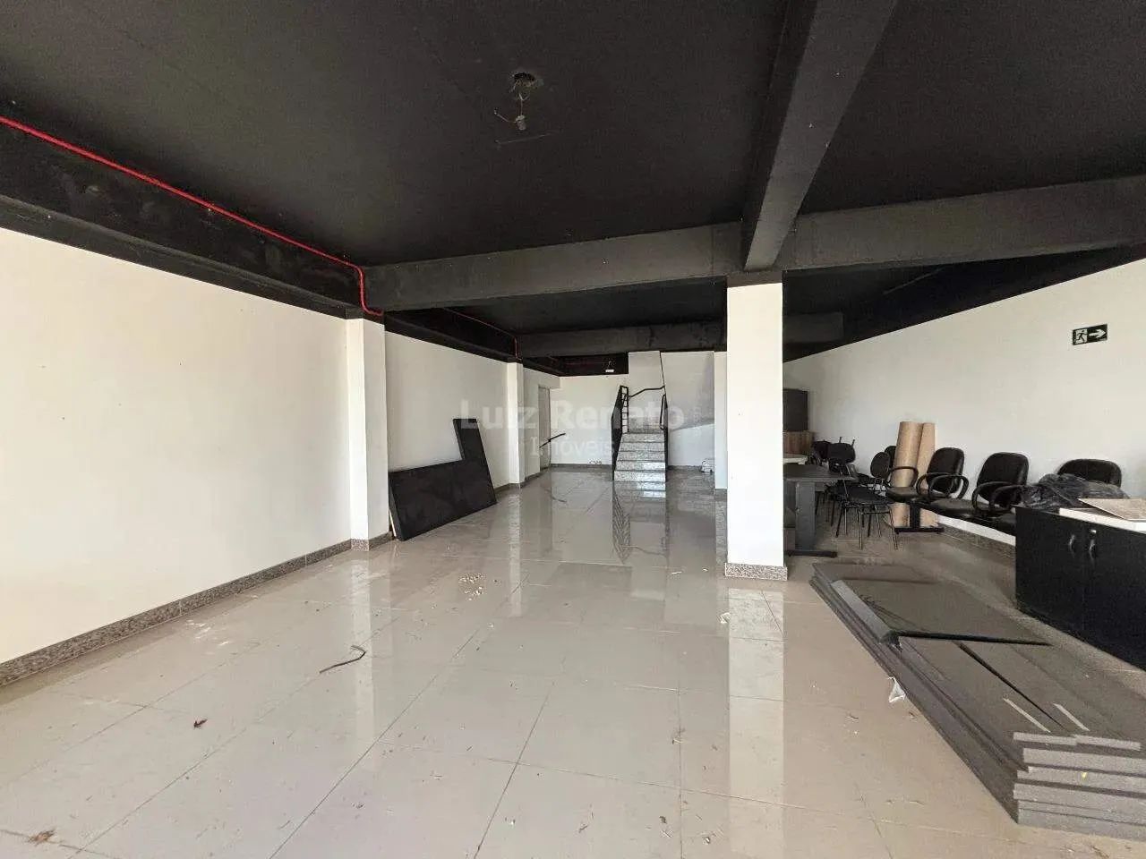 LOCAÇÃO  Loja com 222,93m² na Av. Raja Gabaglia - Foto 4