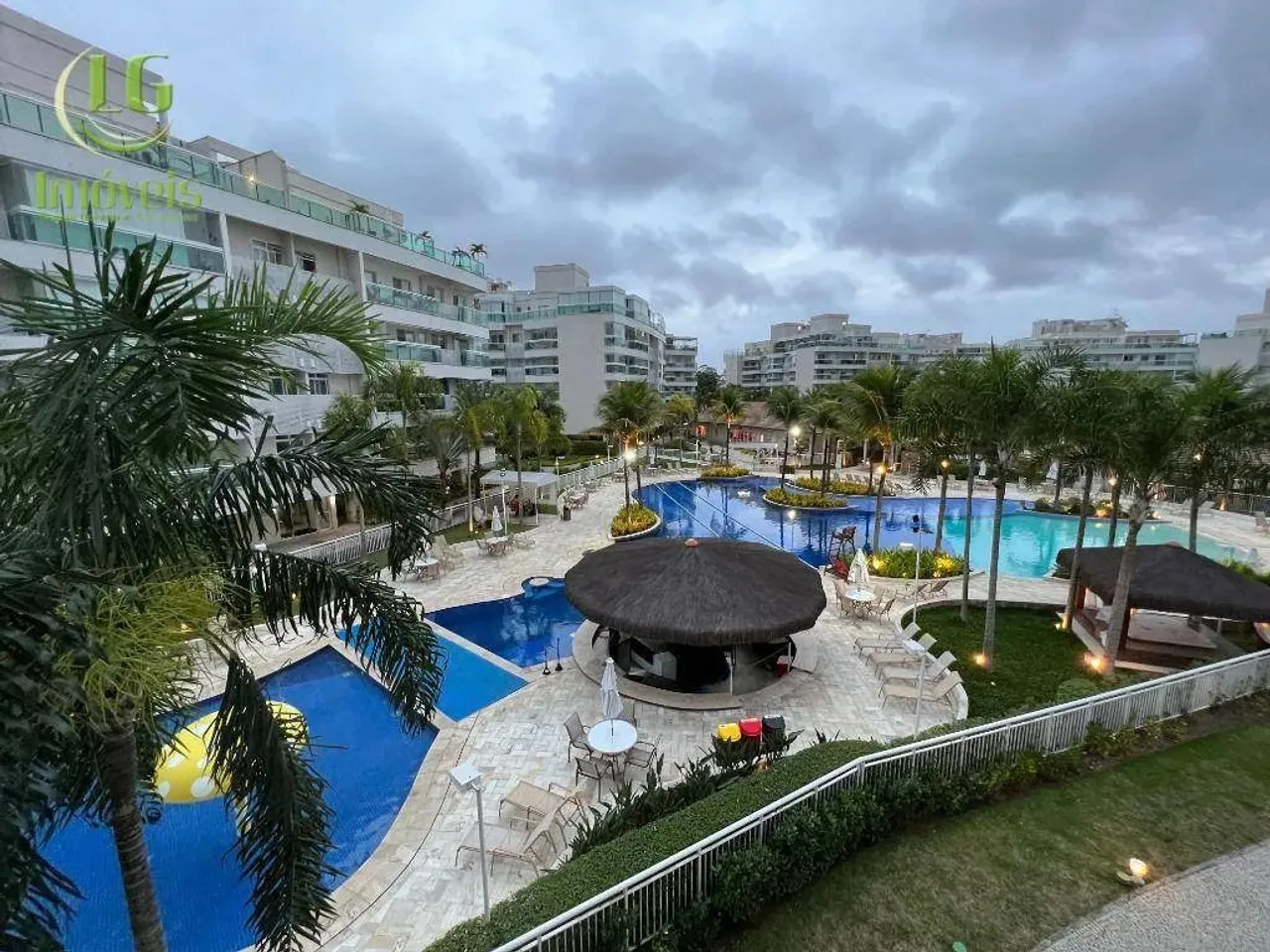 Apartamento com 3 quartos para alugar, 132 m² por R$ 8.994/mês - Camboinhas - Niterói/RJ