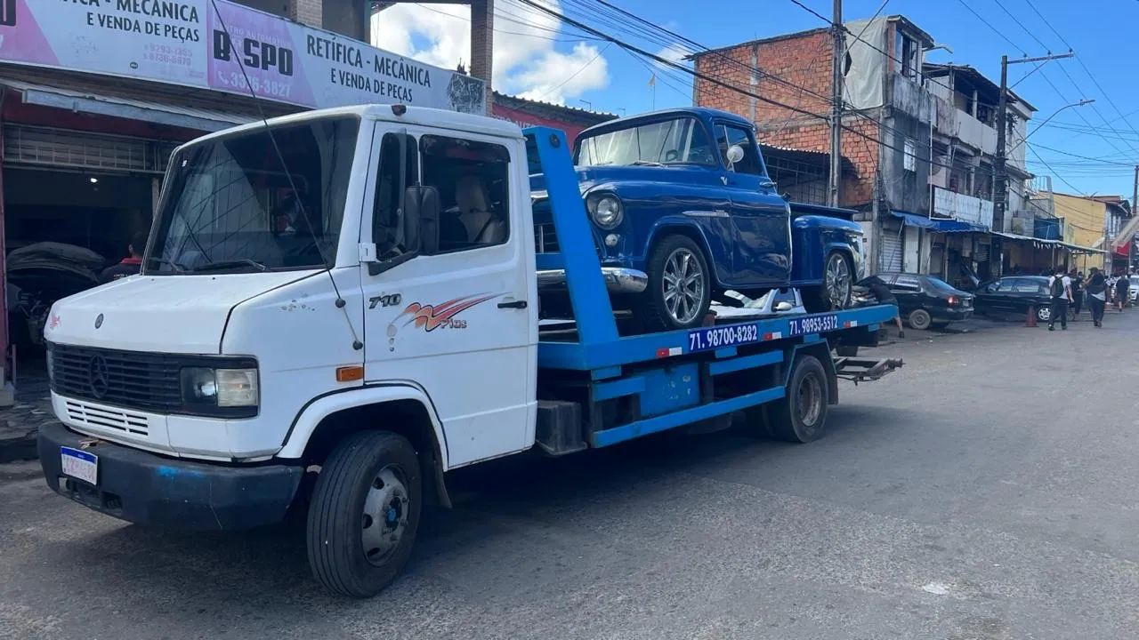 Caminhão Mercedes-Benz 710 - Plataforma - Foto 4