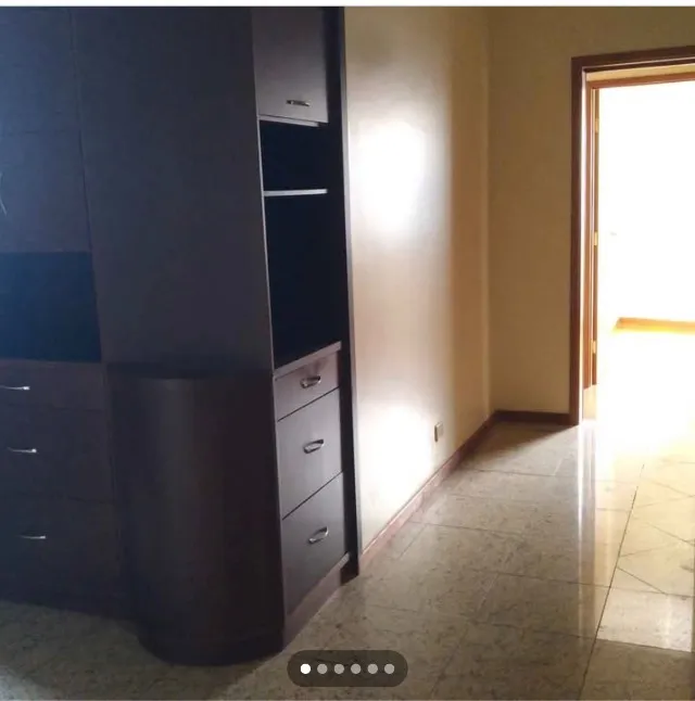 Excelente apartamento 3 quartos na XV de Novembro Cornelio