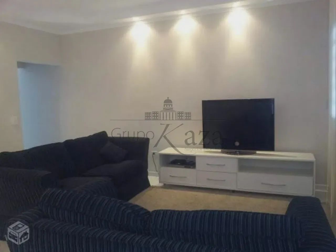 Casa - Sobrado - Residencial Bosque dos Ipês - 4 Dormitórios - 197m².