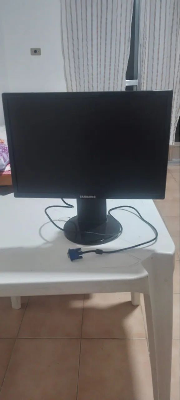Monitor Samsung 20 polegadas
