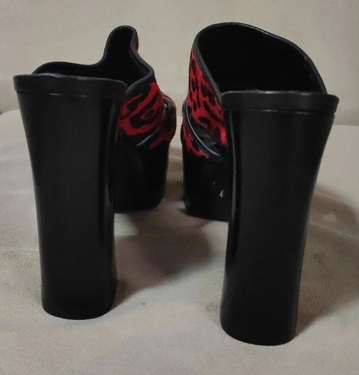 Sandálias plataforma salto alto - Ellus - Foto 3