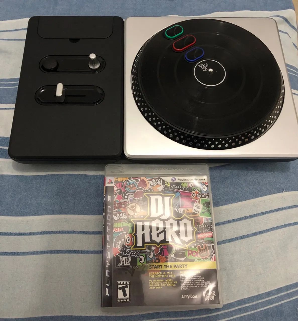 DJ Hero + Toca Discos Original para PS3 - Complete sua Festa Gamer! 