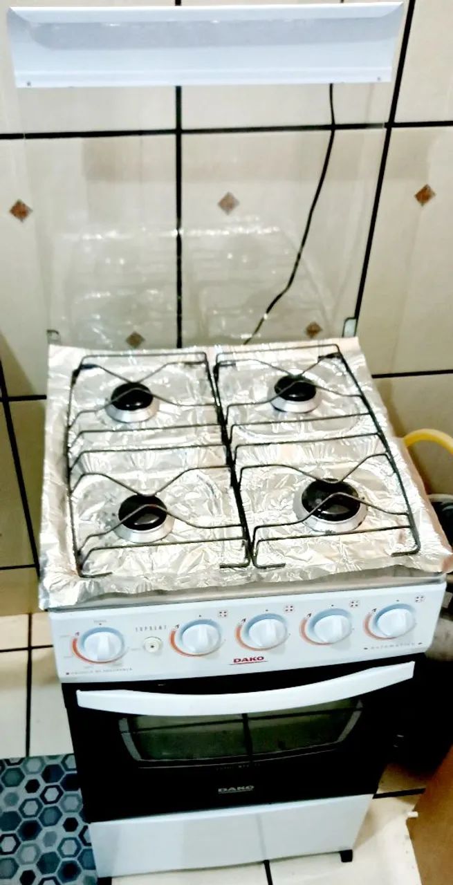 Fogão 4 Bocas Dako Supreme com Forno
