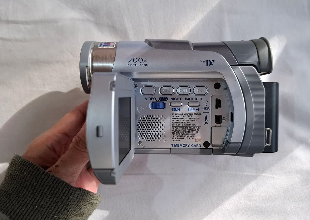 Filmadora JVC GR-D70U Vintage / Mini DV COMPLETA +7 itens originais 