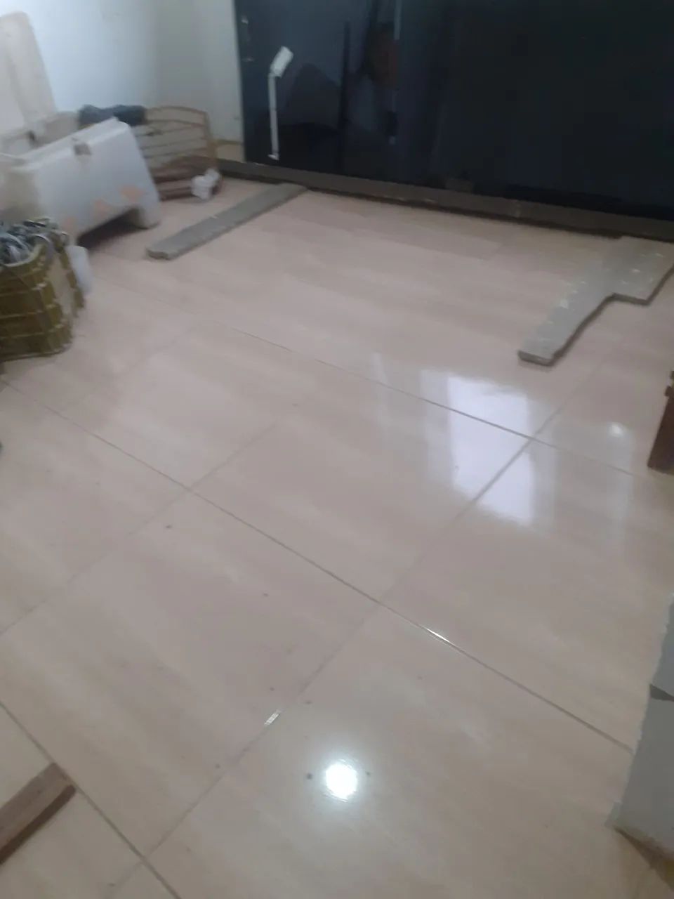 Lote de Cerâmica Bege Claro - Elegância e Conforto