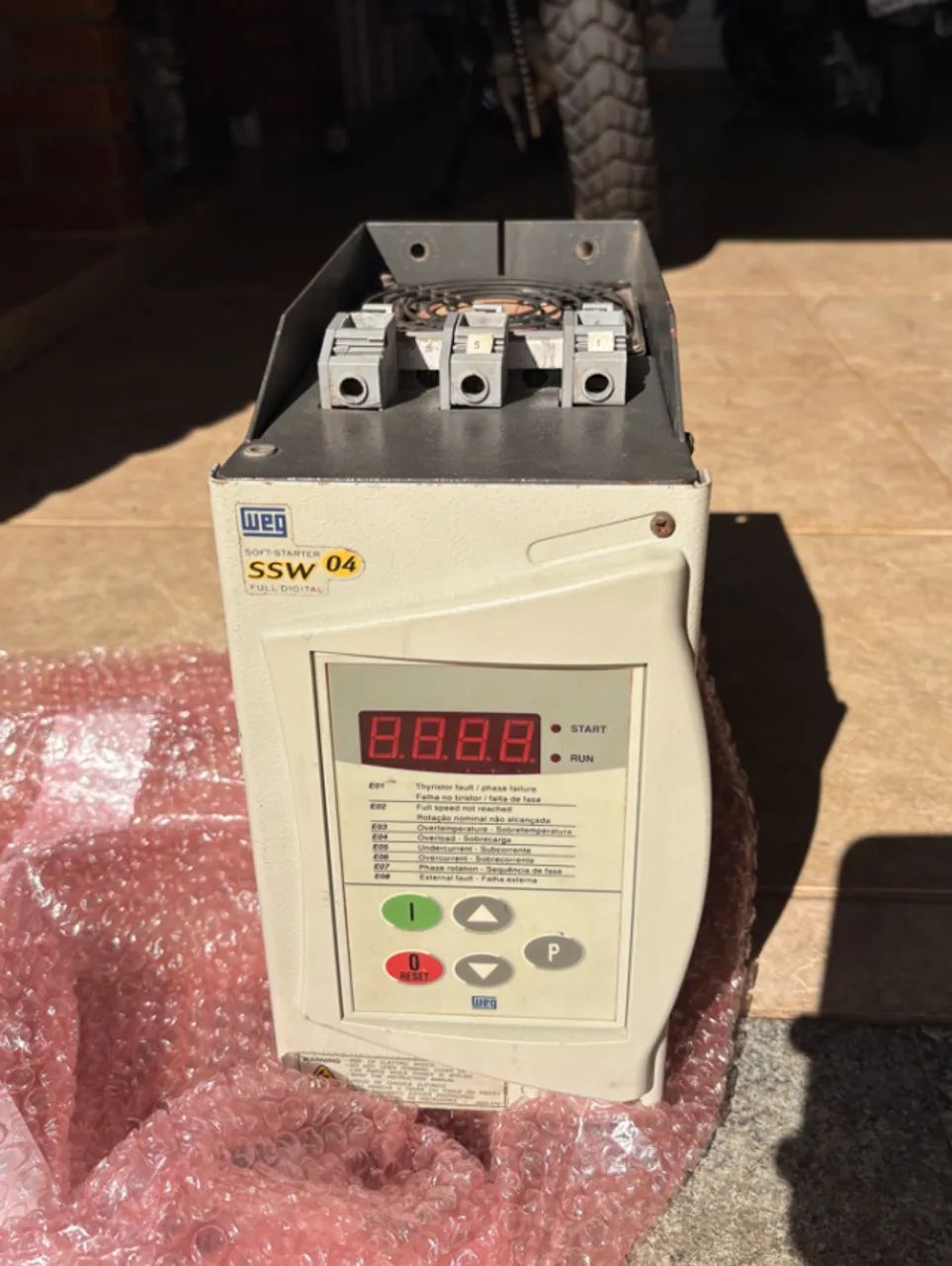 WEG Soft Starter 85A - Foto 3