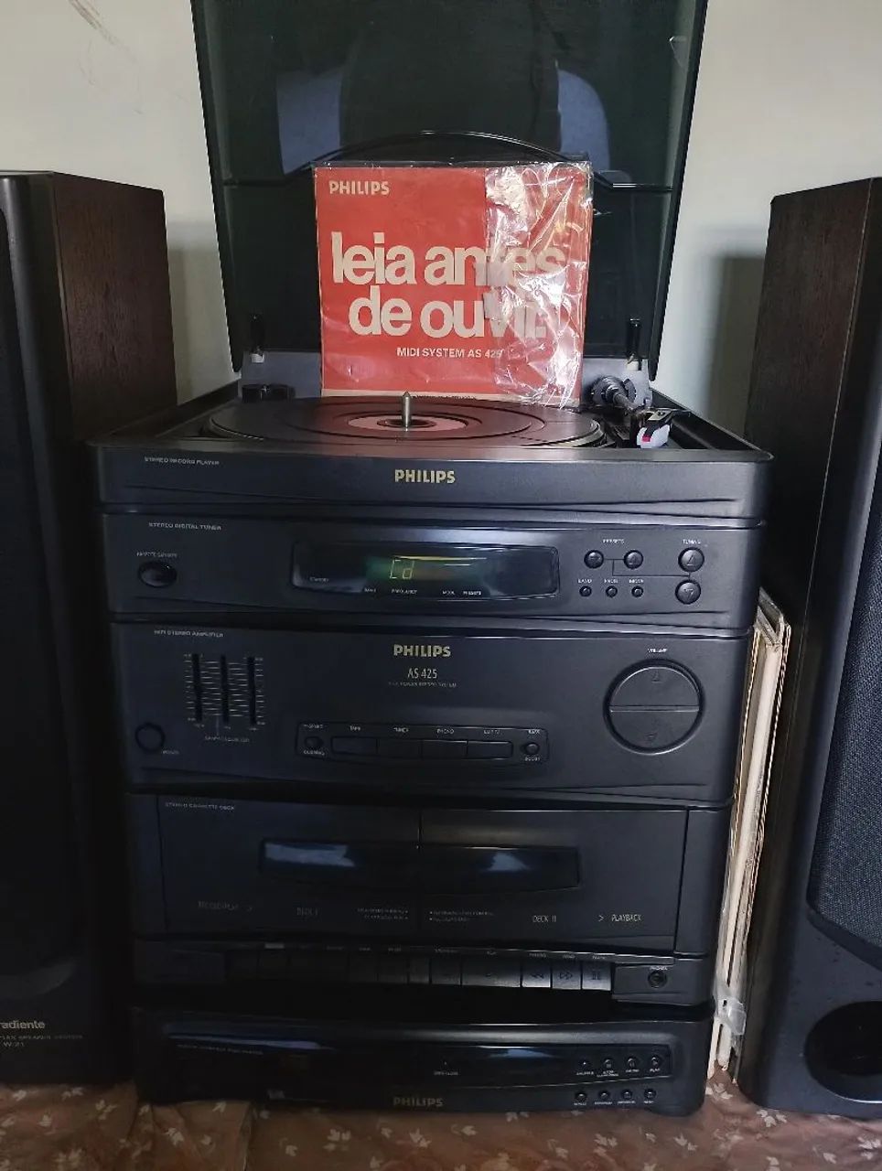 Aparelho de som Philips Midi Sustém AS 425 Toca discos, FM, CD. - Foto 4