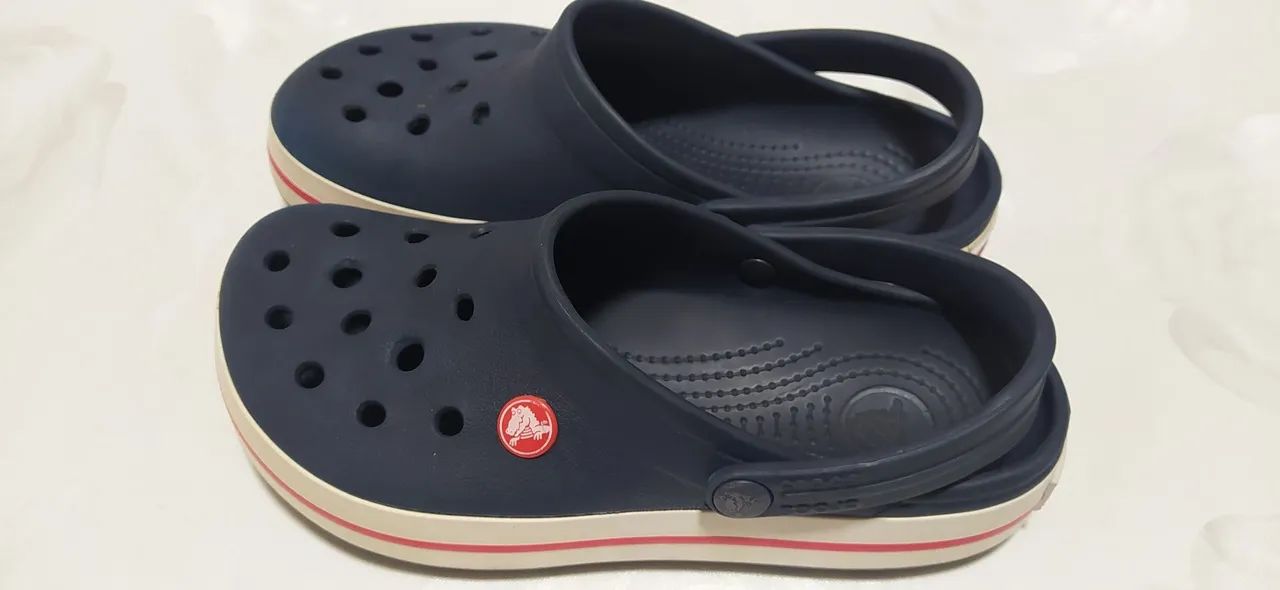 Crocs tamanho 33/34