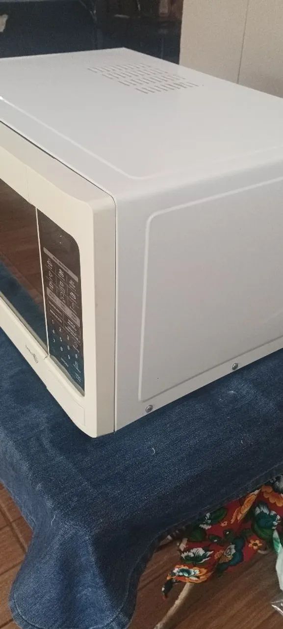 Microondas LG 30 litros  - Foto 4