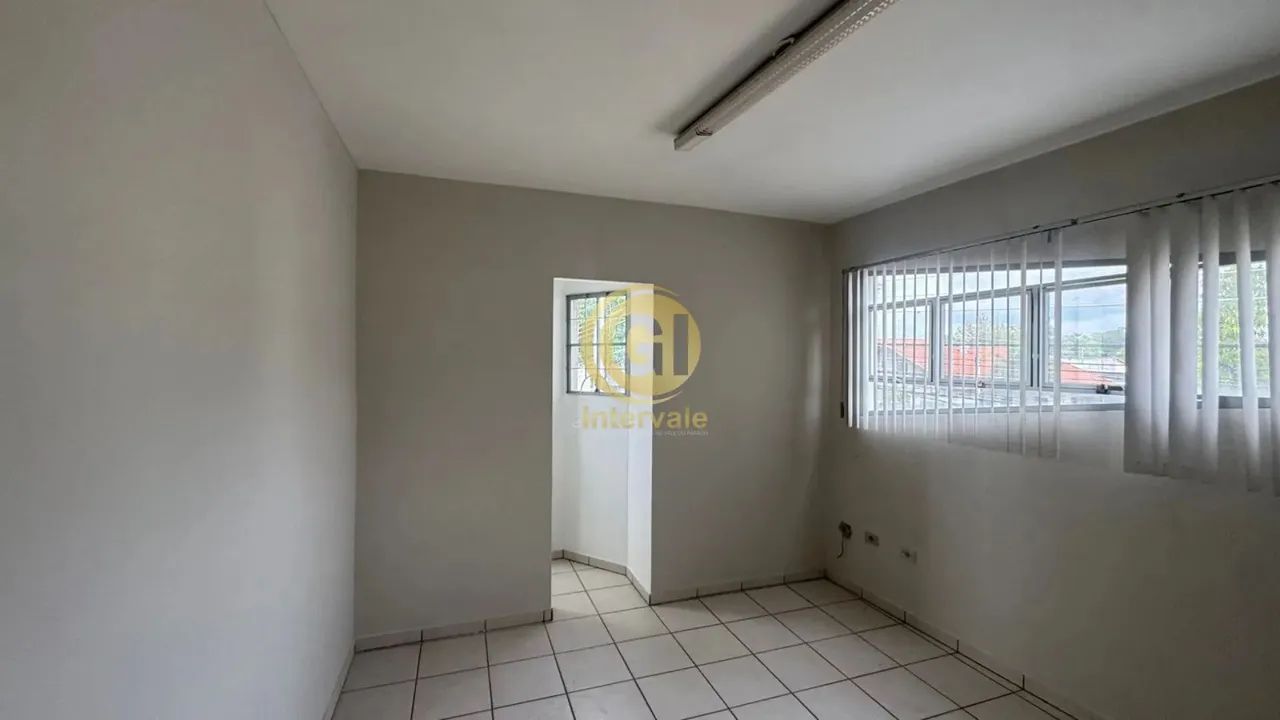 Salas Comerciais ? Parte Superior Imóvel comercial localizado em pavimento superior compos - Foto 2