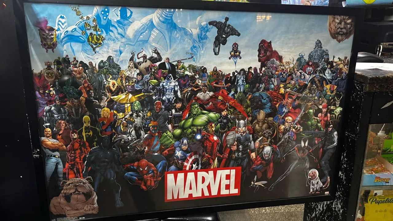QUADRO MARVEL SUPER HERÓIS E VILÕES  - Foto 2