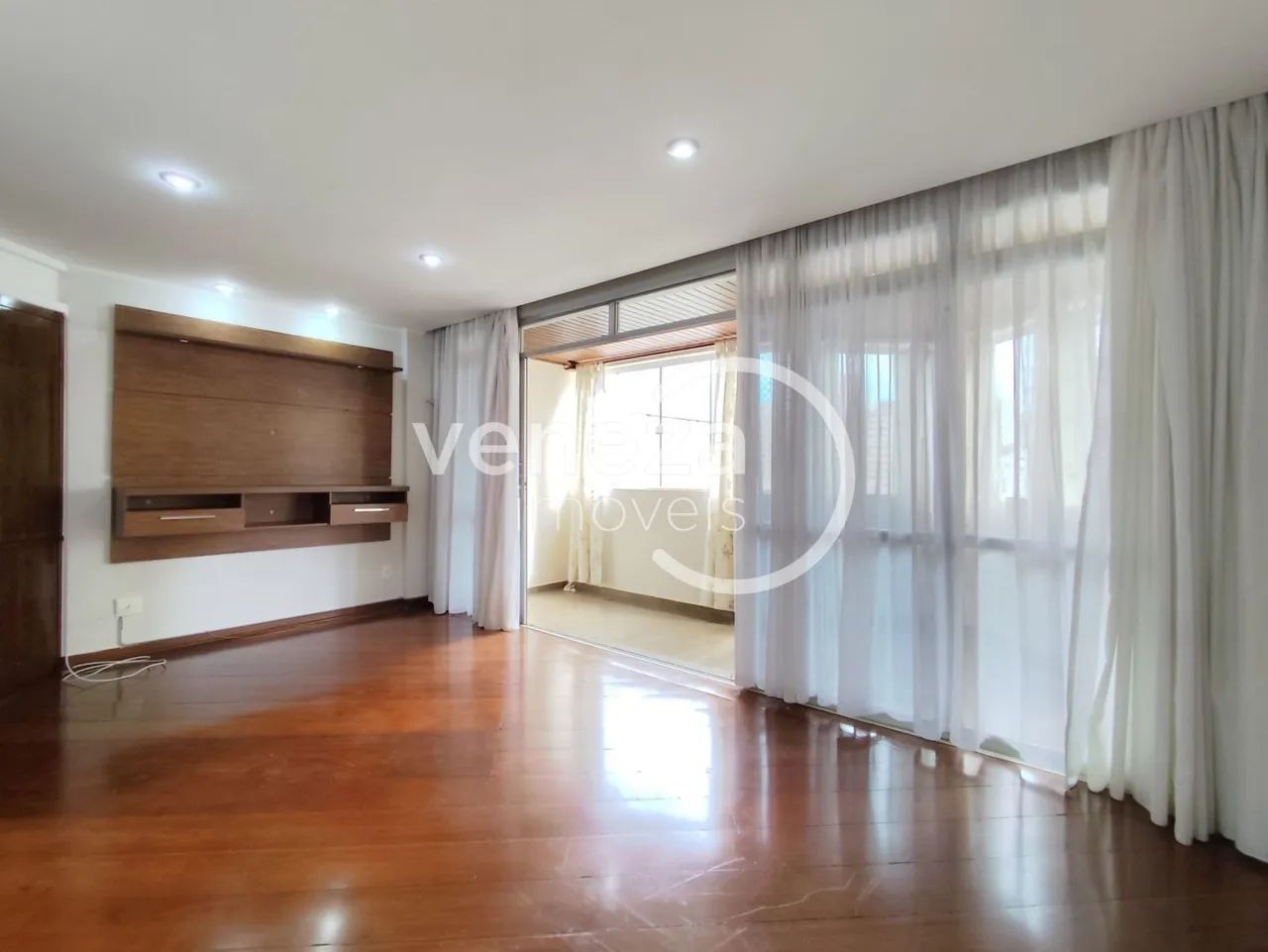 Apartamento à venda no Edifício Principe de Galles, Londrina - Foto 3
