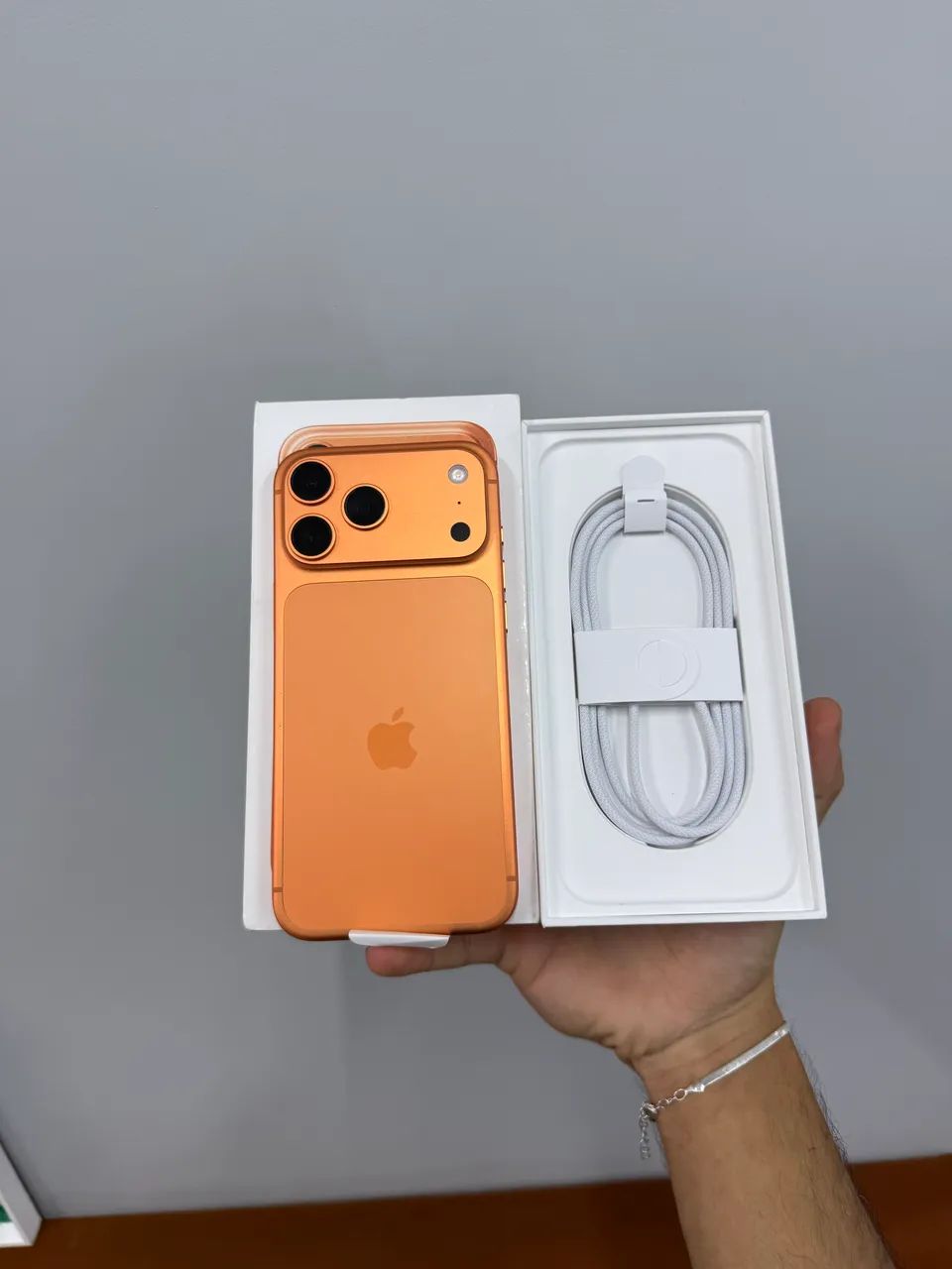 iPhone 17 Pro Max 256gb laranja - Celulares e Smartphones - Damas iPhone 17 Pro Max 256gb laranja - Celulares e Smartphones - Damas