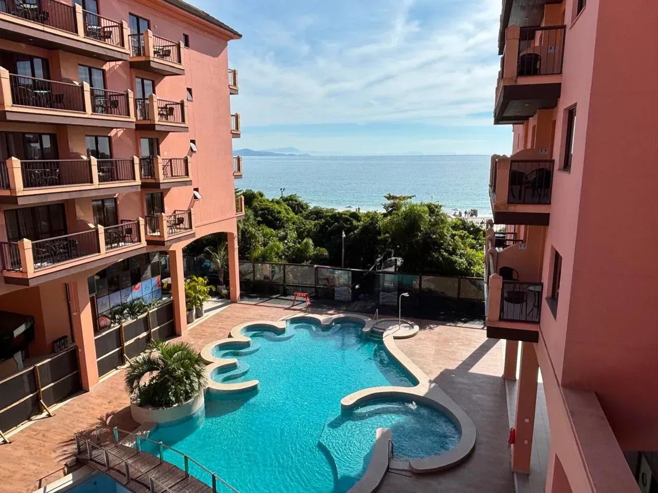 Jurere Beach Village
