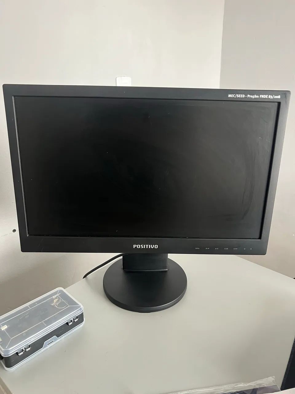 Monitor de 17 Polegadas DVI E VGA.