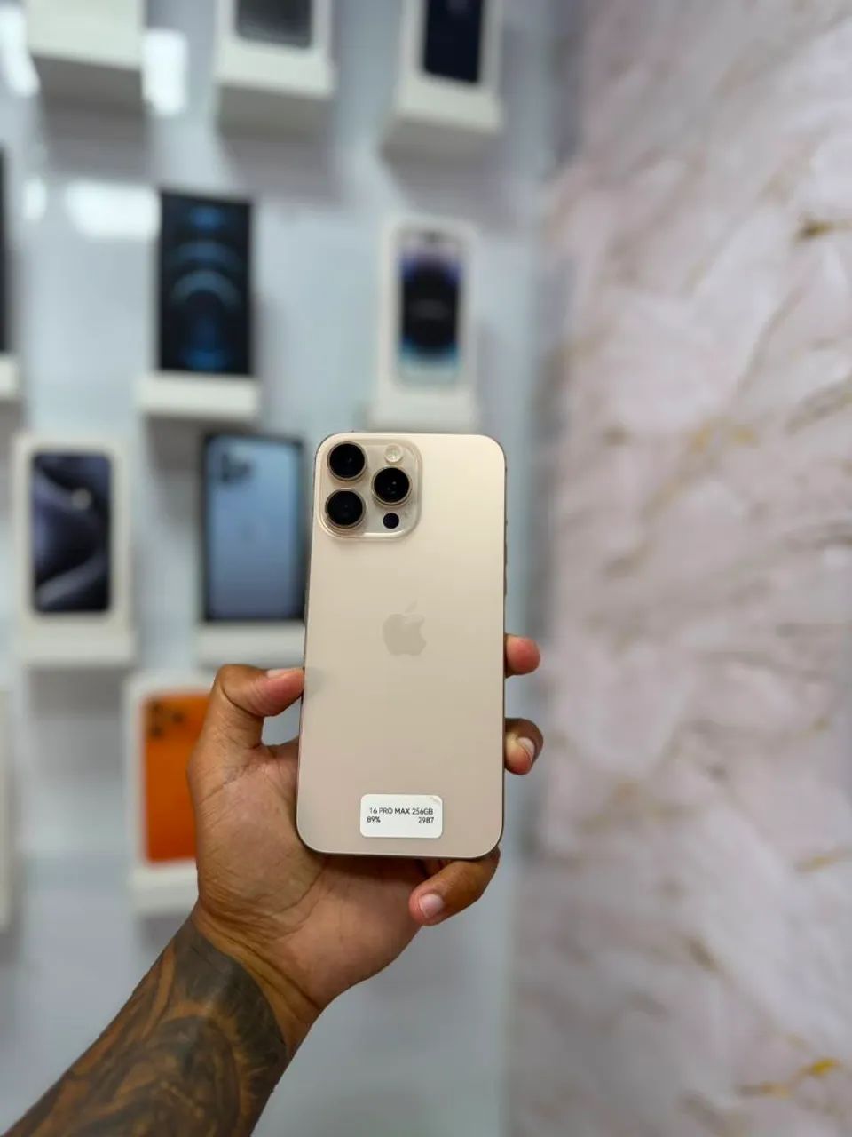 IPHONE 16 PRO MAX 256GB 