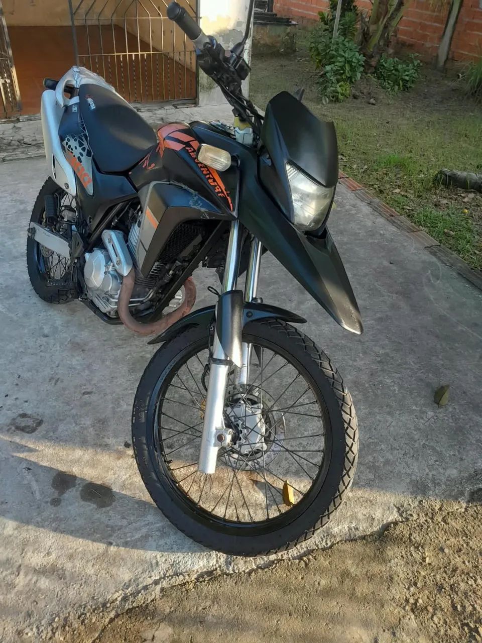 Xre 300