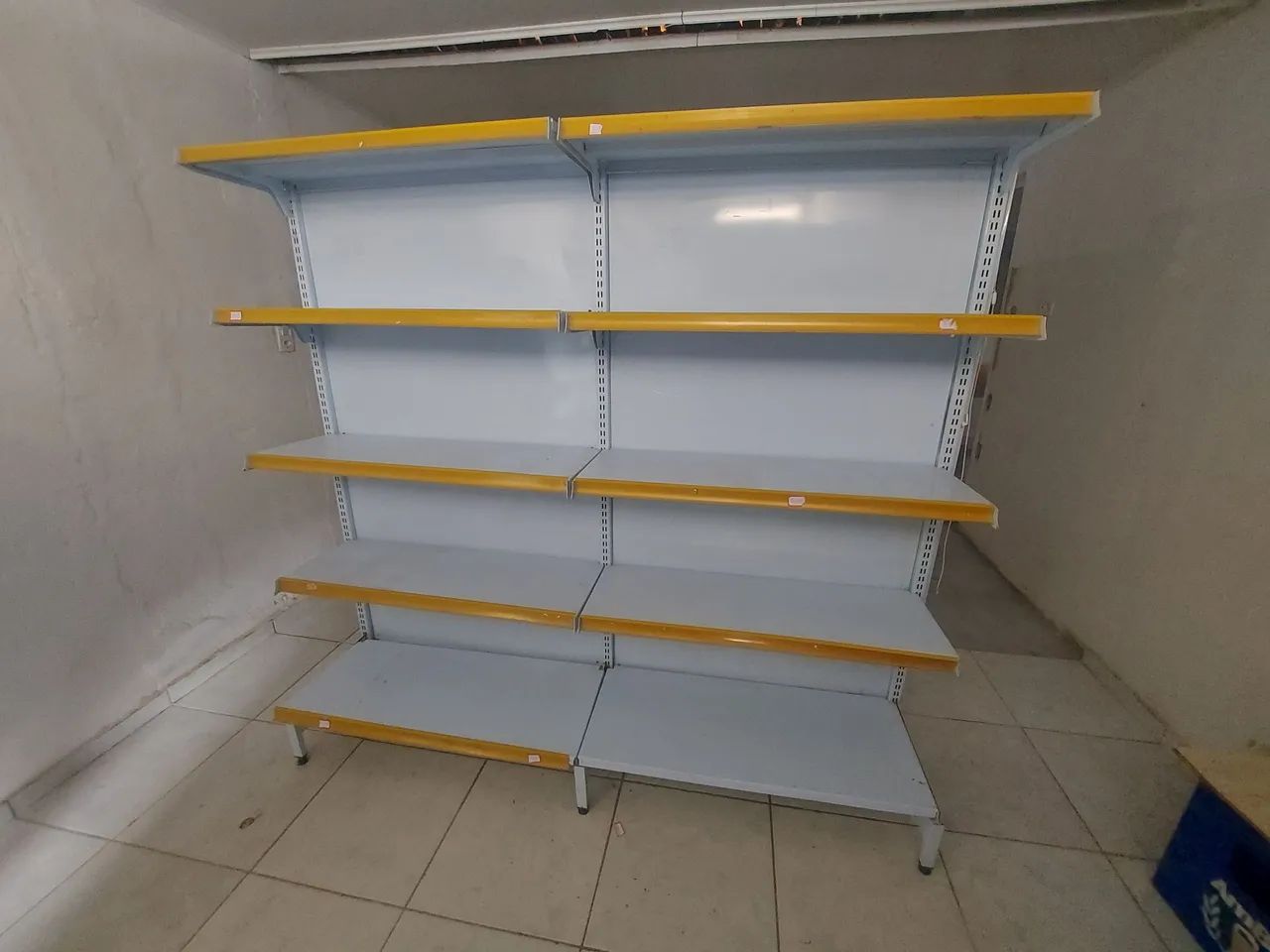 Estante para Comércio