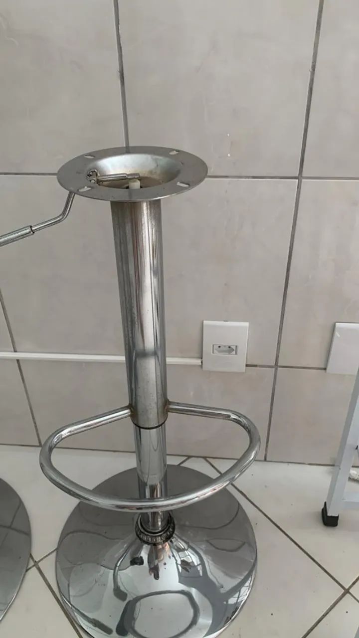 Base para baqueta alta e apoio dos pés - Cromada