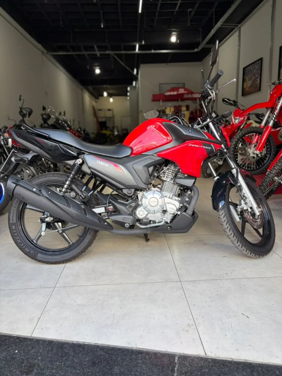 Yamaha Factor 150 COM APENAS 1000 KM !!